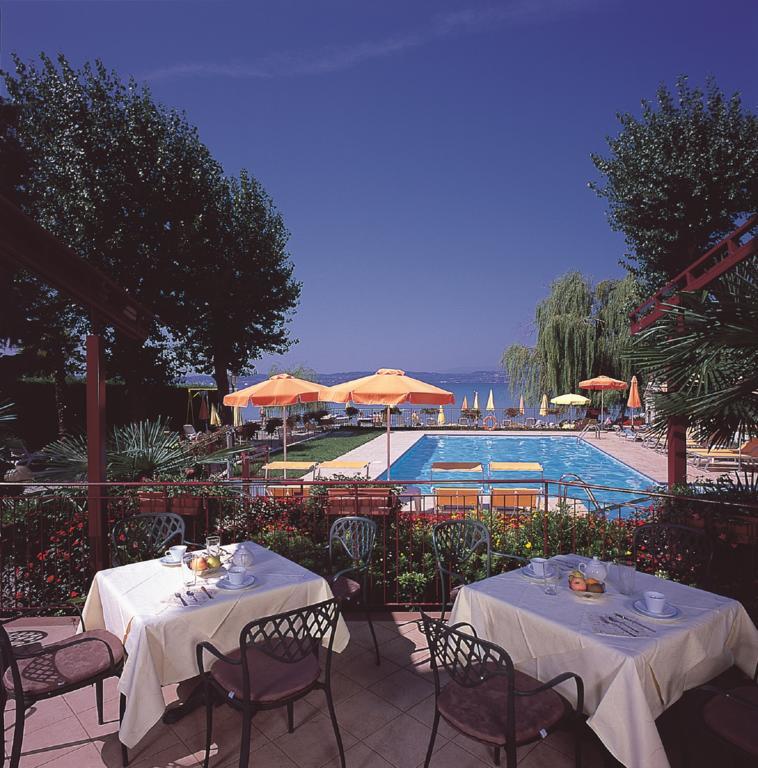 Hotel Astoria Lido Sirmione Zewnętrze zdjęcie
